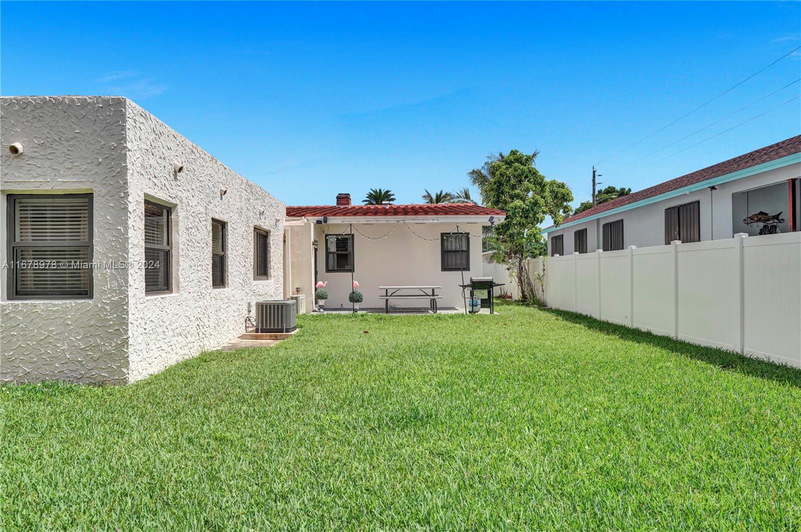 1704 Rodman Street, Unit 1 Hollywood, FL 33020 - Photo 35 of 36