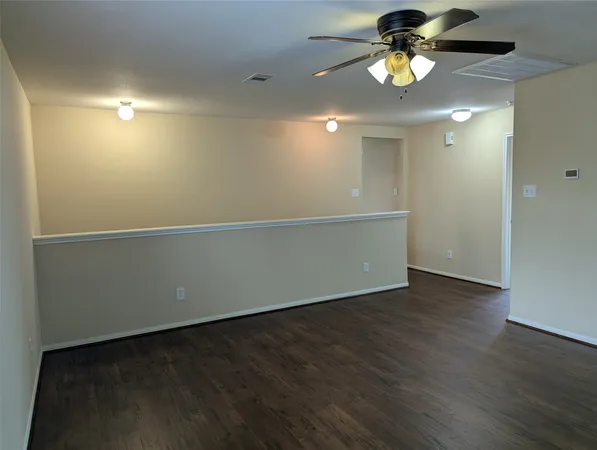 $2,200 | 1127 Honeysuckle Vine Drive, Rosenberg, TX 77469