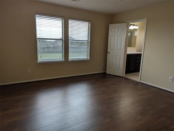 $2,200 | 1127 Honeysuckle Vine Drive, Rosenberg, TX 77469