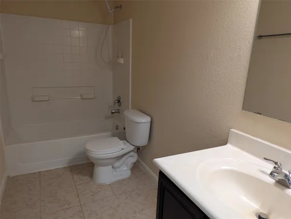 $2,200 | 1127 Honeysuckle Vine Drive, Rosenberg, TX 77469