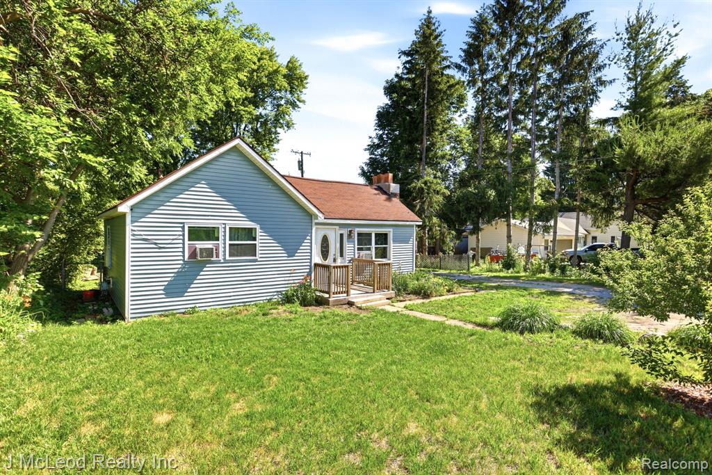 315 Butler Street Vassar, MI 48768 - Photo 4 of 29