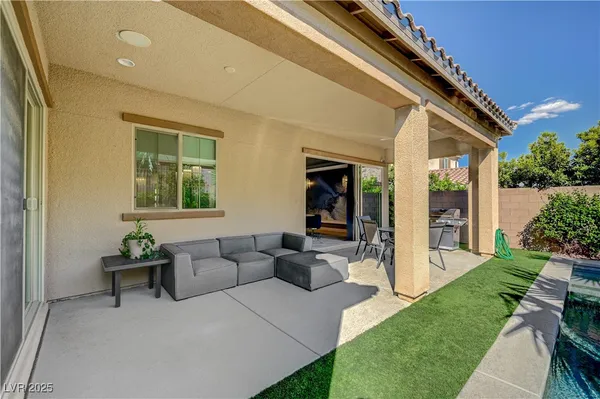 $6,230 | 3943 Reyes Avenue, Las Vegas, NV 89141