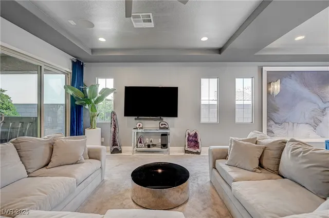 $6,230 | 3943 Reyes Avenue, Las Vegas, NV 89141