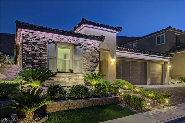 $6,230 | 3943 Reyes Avenue, Las Vegas, NV 89141