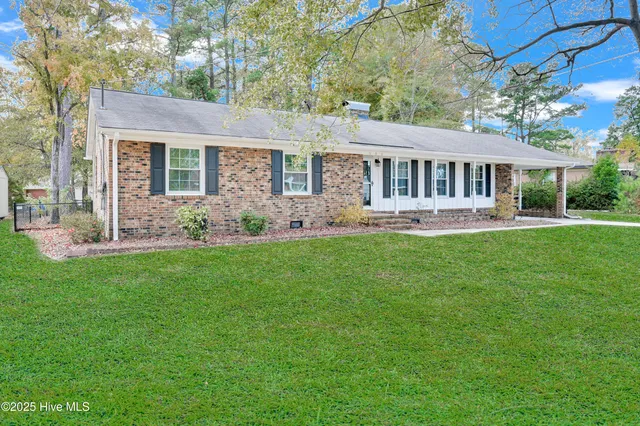 $225,000 | 206 Kirkland Drive, Greenville, NC 27858