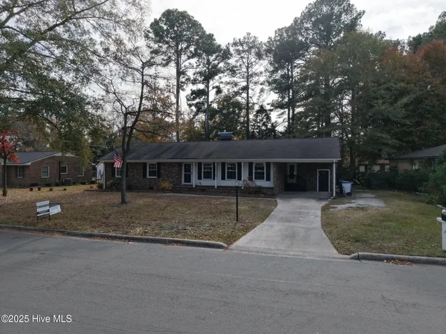 $225,000 | 206 Kirkland Drive, Greenville, NC 27858