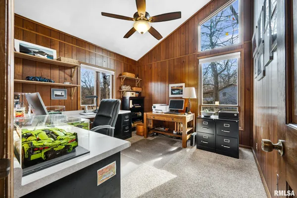 $349,900 | 1230 Olde Farm Road, East Peoria, IL 61611