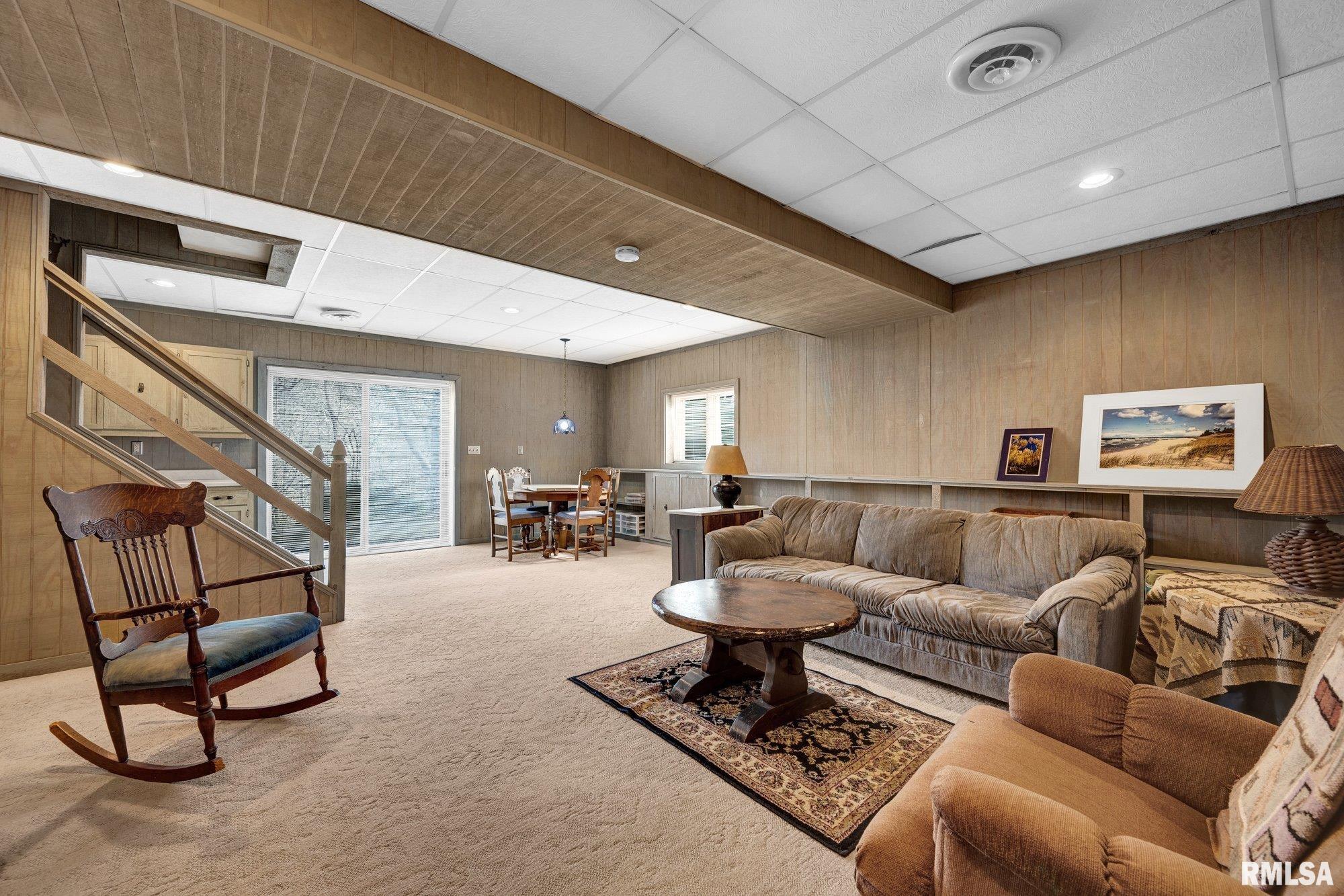 1230 Olde Farm Road East Peoria, IL 61611 - Photo 45 of 73