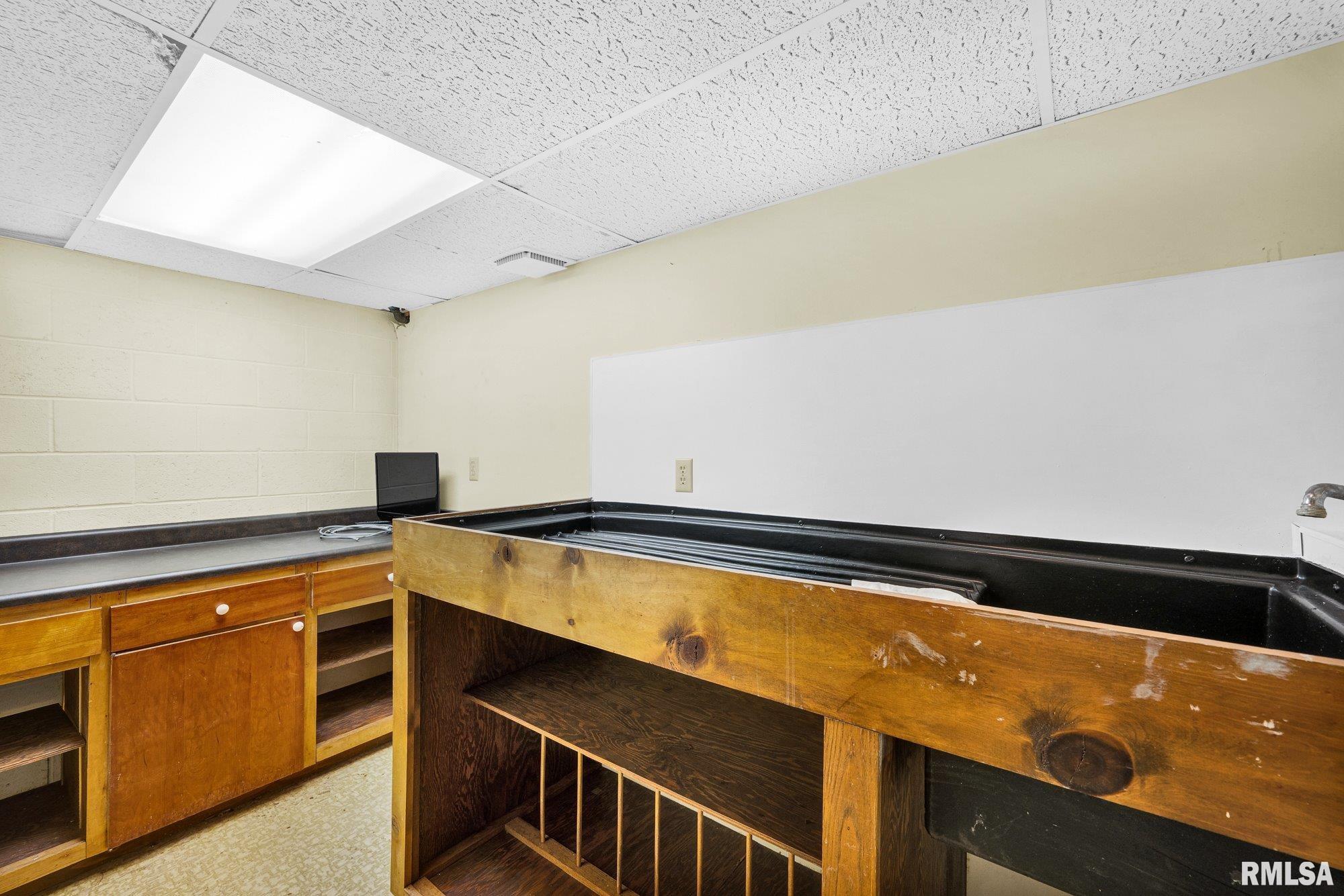 1230 Olde Farm Road East Peoria, IL 61611 - Photo 50 of 73