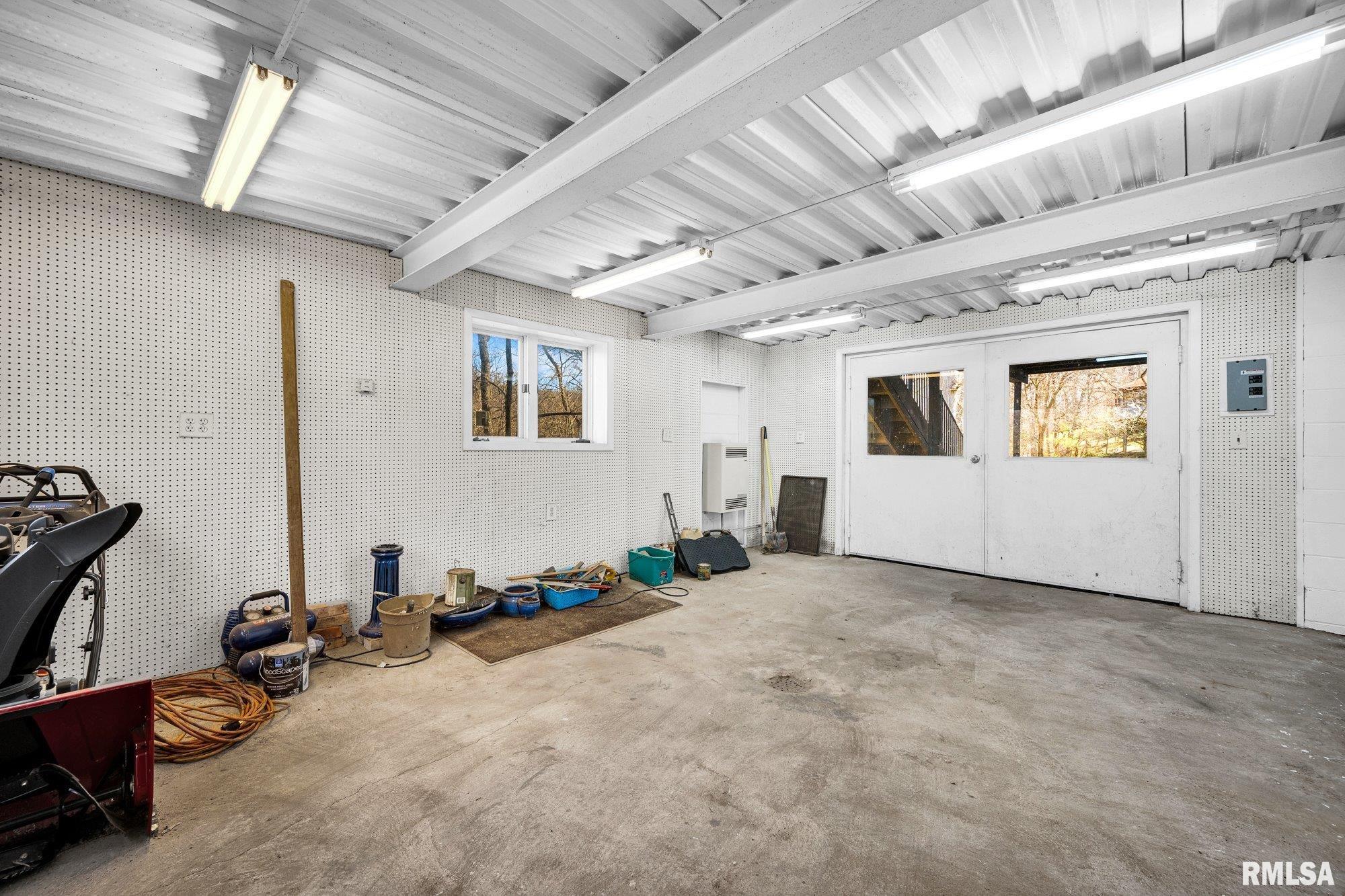 1230 Olde Farm Road East Peoria, IL 61611 - Photo 51 of 73