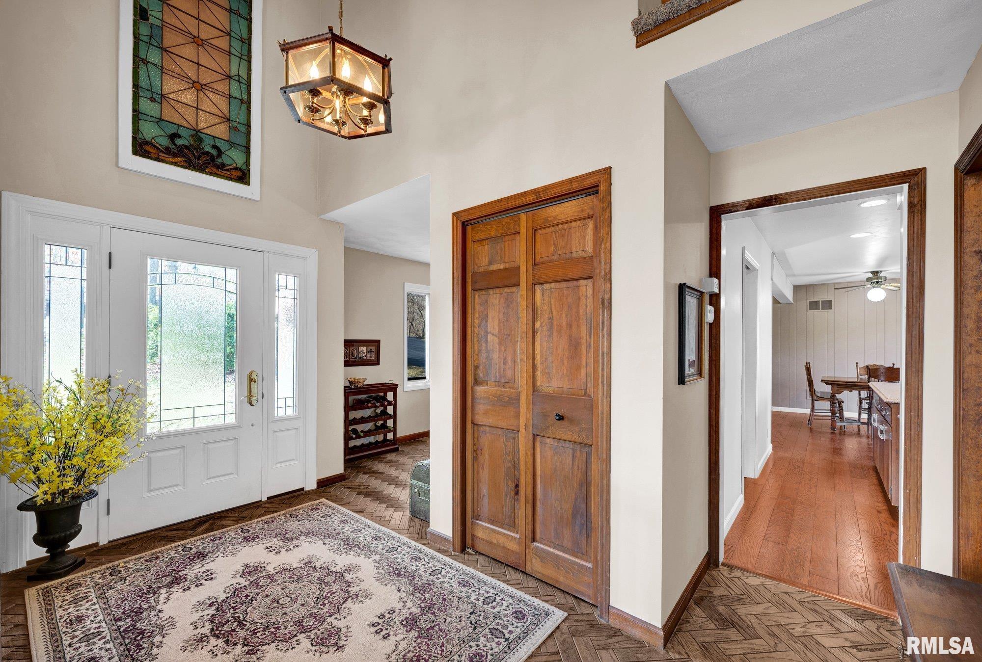 1230 Olde Farm Road East Peoria, IL 61611 - Photo 8 of 73