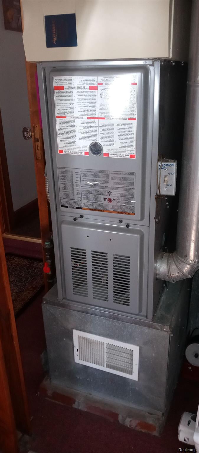 28600 Allen Road Trenton, MI 48183 - Photo 9 of 10 Furnace