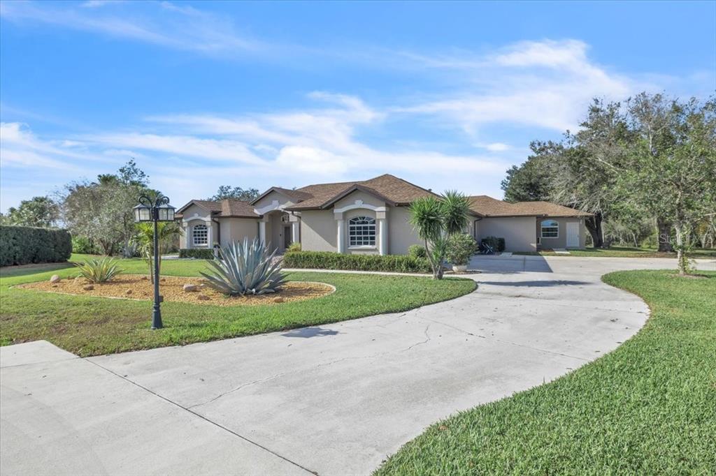 8553 Southwest Aviary Road Arcadia, FL 34269 - Photo 4 of 80