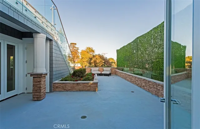 $3,499,000 | 1367 North Coast Highway, Laguna Beach, CA 92651