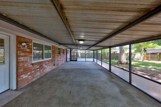 $259,900 | 7115 Drowsy Pine Drive, Houston, TX 77092