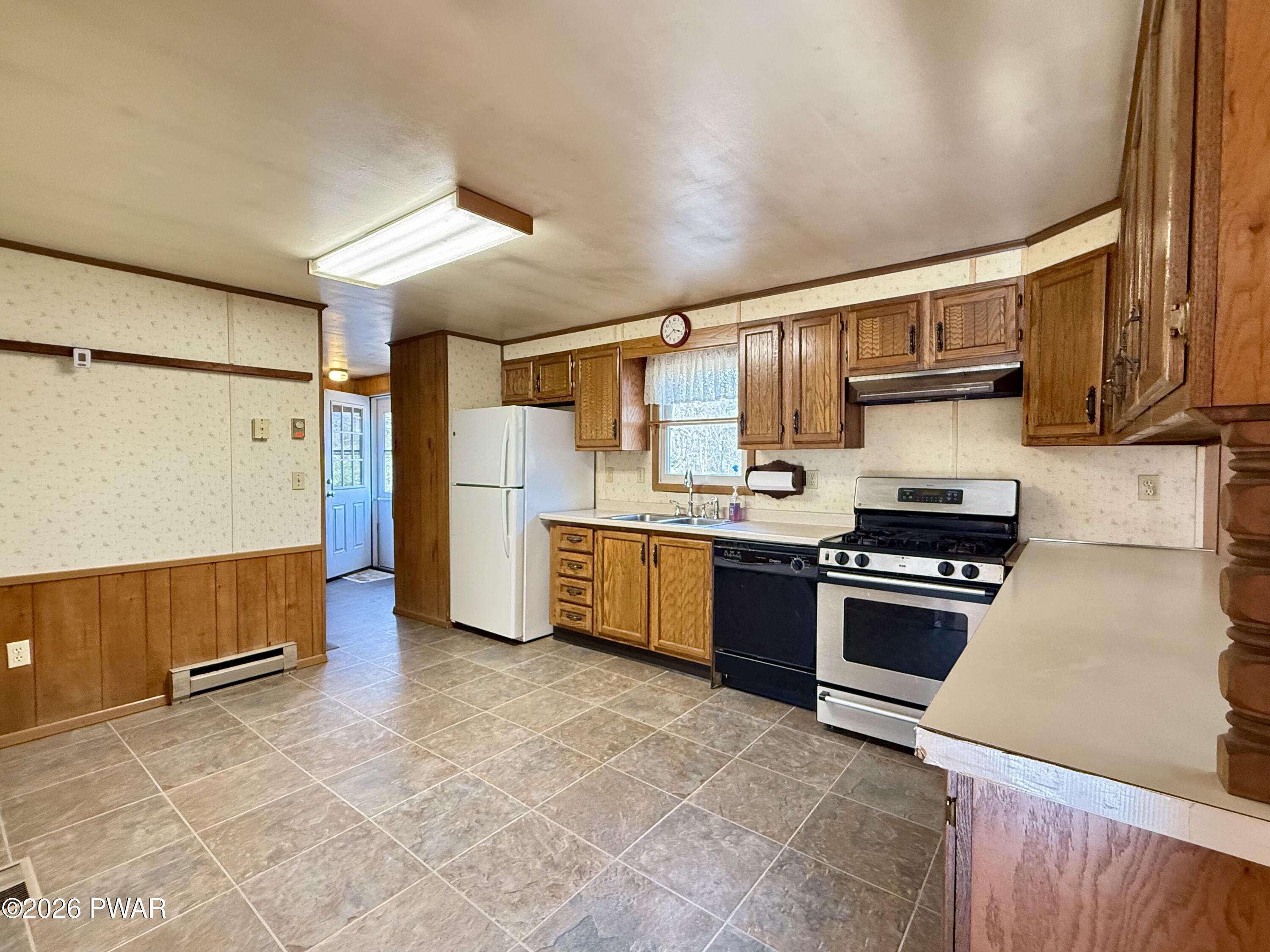 245 Lcpl Jacob Beisel Road Lackawaxen, PA 18435 - Photo 14 of 42