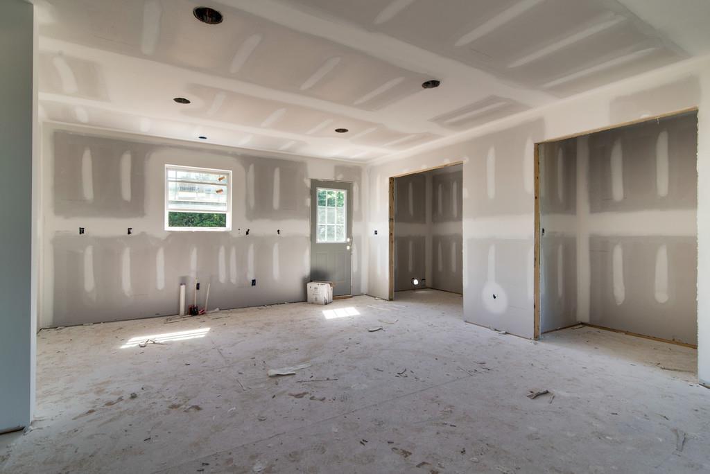 105 Long Road Charlotte, TN 37036 - Photo 3 of 20 Gallery Image 3