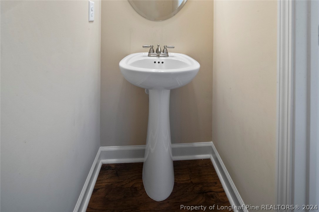 3631 Thrower Road Hope Mills, NC 28348 - Photo 36 of 50 a bathroom with a sink