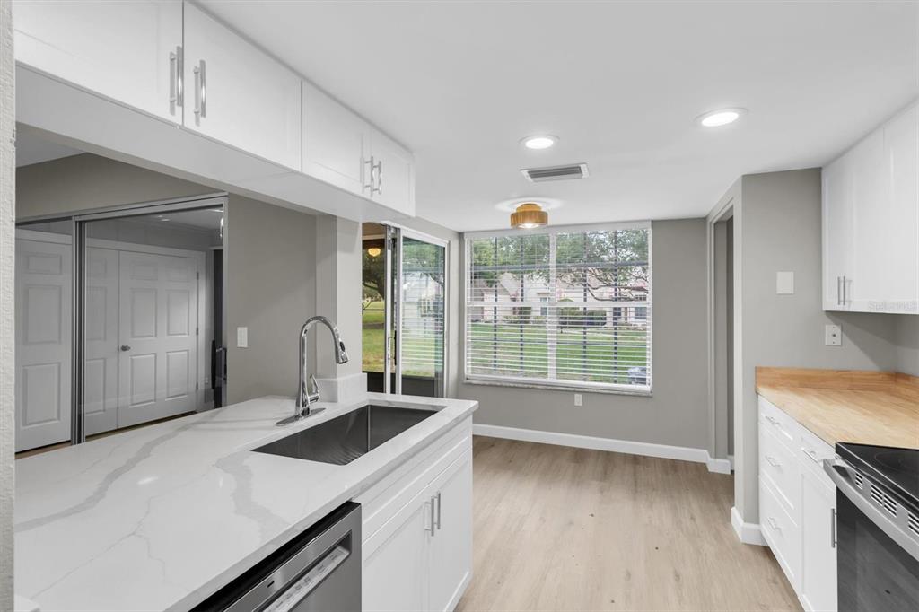 11337 Versailles Lane Port Richey, FL 34668 - Photo 9 of 60