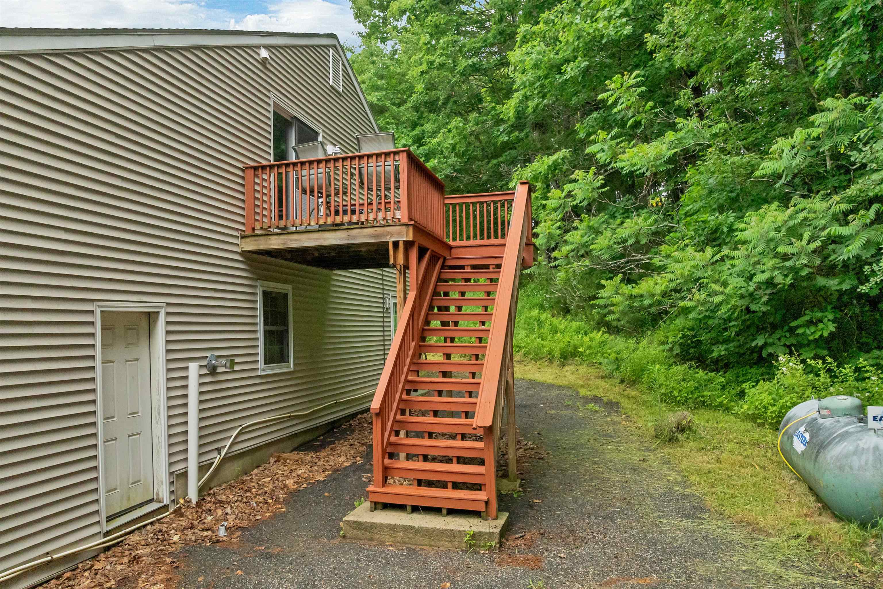 71 Kelley's Corner Road Chichester, NH 03258 - Photo 7 of 40