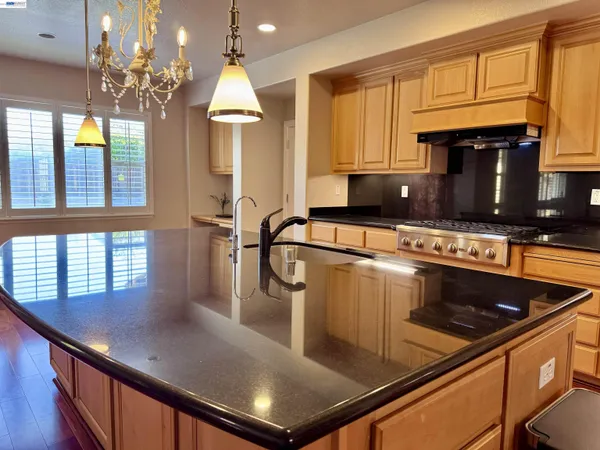 $6,800 | 7875 Kennard Lane, San Ramon, CA 94582