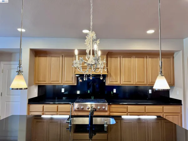$6,800 | 7875 Kennard Lane, San Ramon, CA 94582