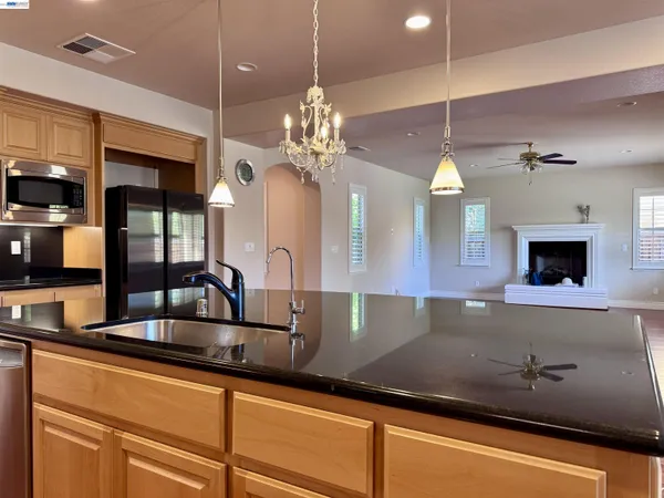 $6,800 | 7875 Kennard Lane, San Ramon, CA 94582