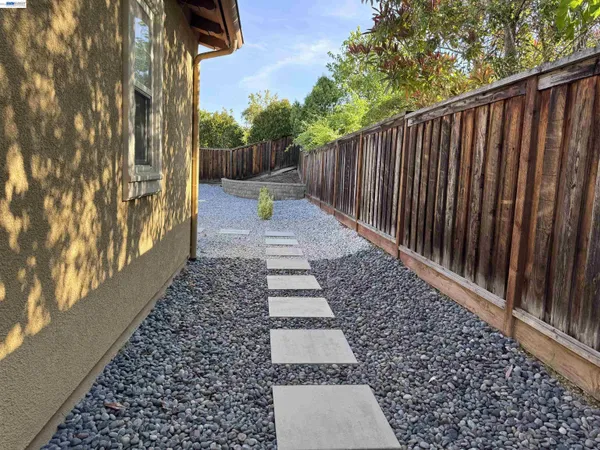 $6,800 | 7875 Kennard Lane, San Ramon, CA 94582