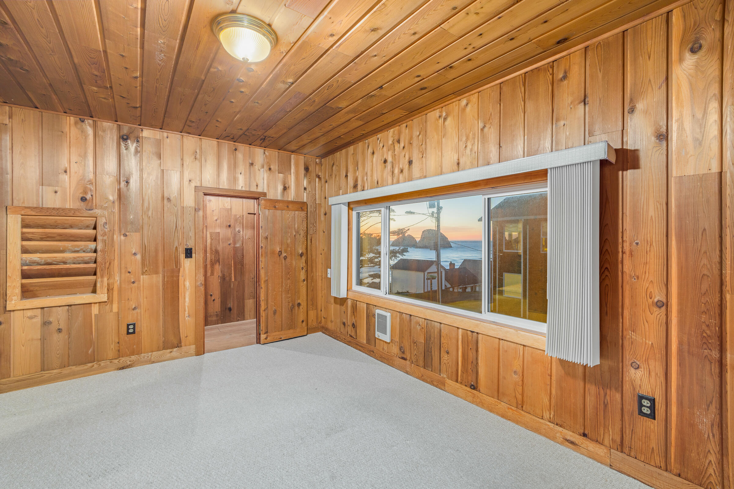 5485 Violet Street Tillamook, OR 97141 - Photo 38 of 46 5485 Violet St