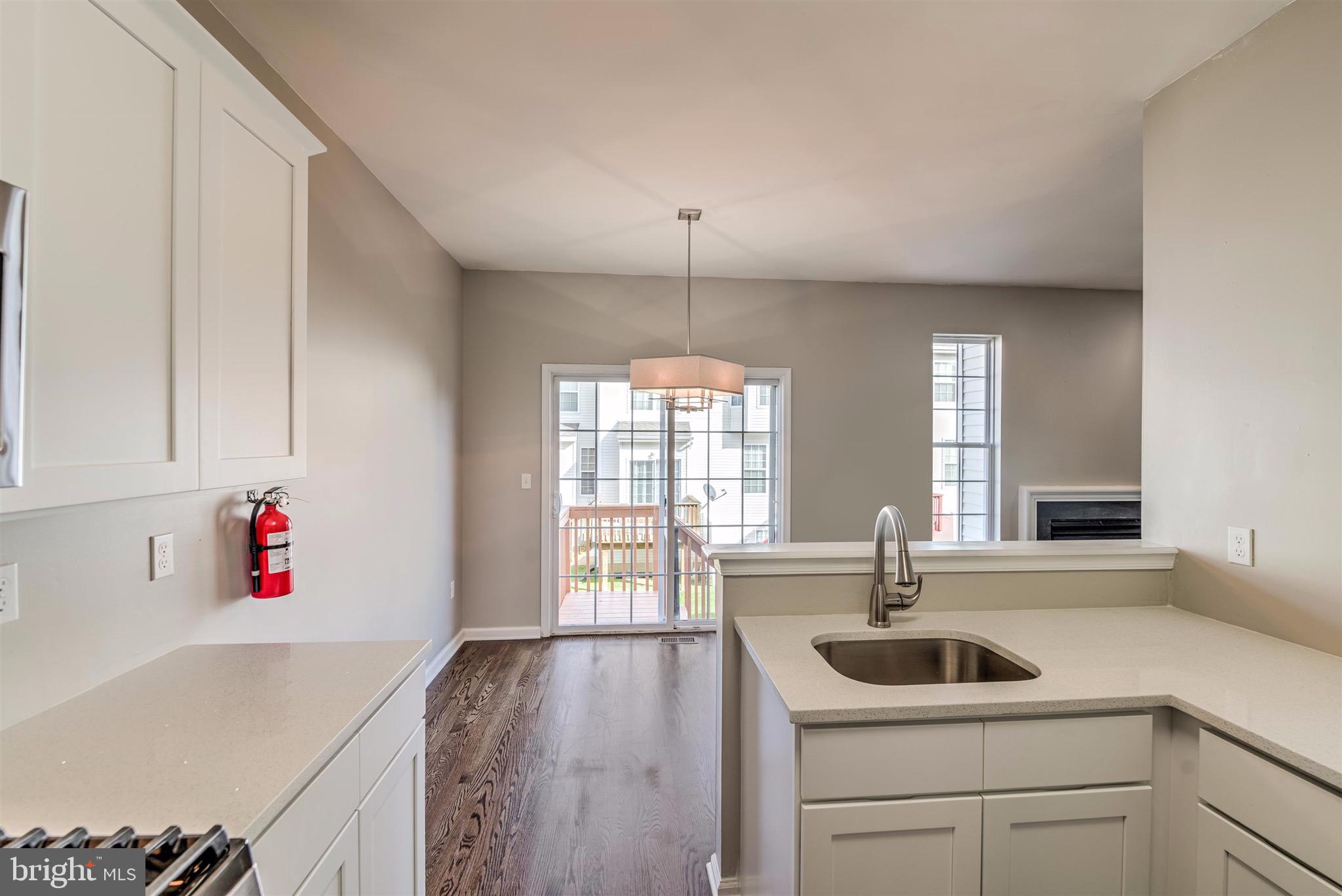 206 Hawthorne Way Delran, NJ 08075 - Photo 13 of 21 Gallery Image 13