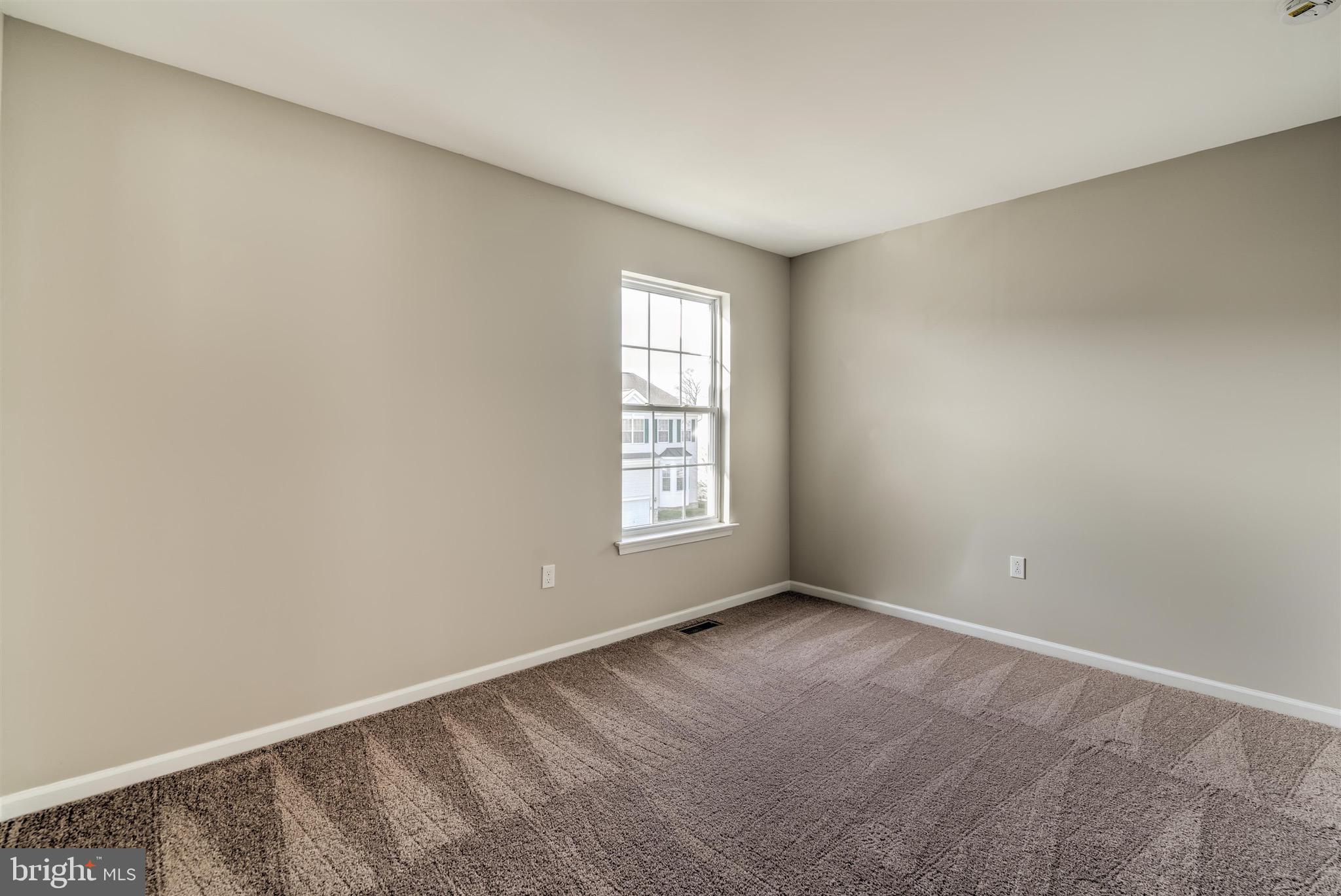 206 Hawthorne Way Delran, NJ 08075 - Photo 19 of 21 Gallery Image 19