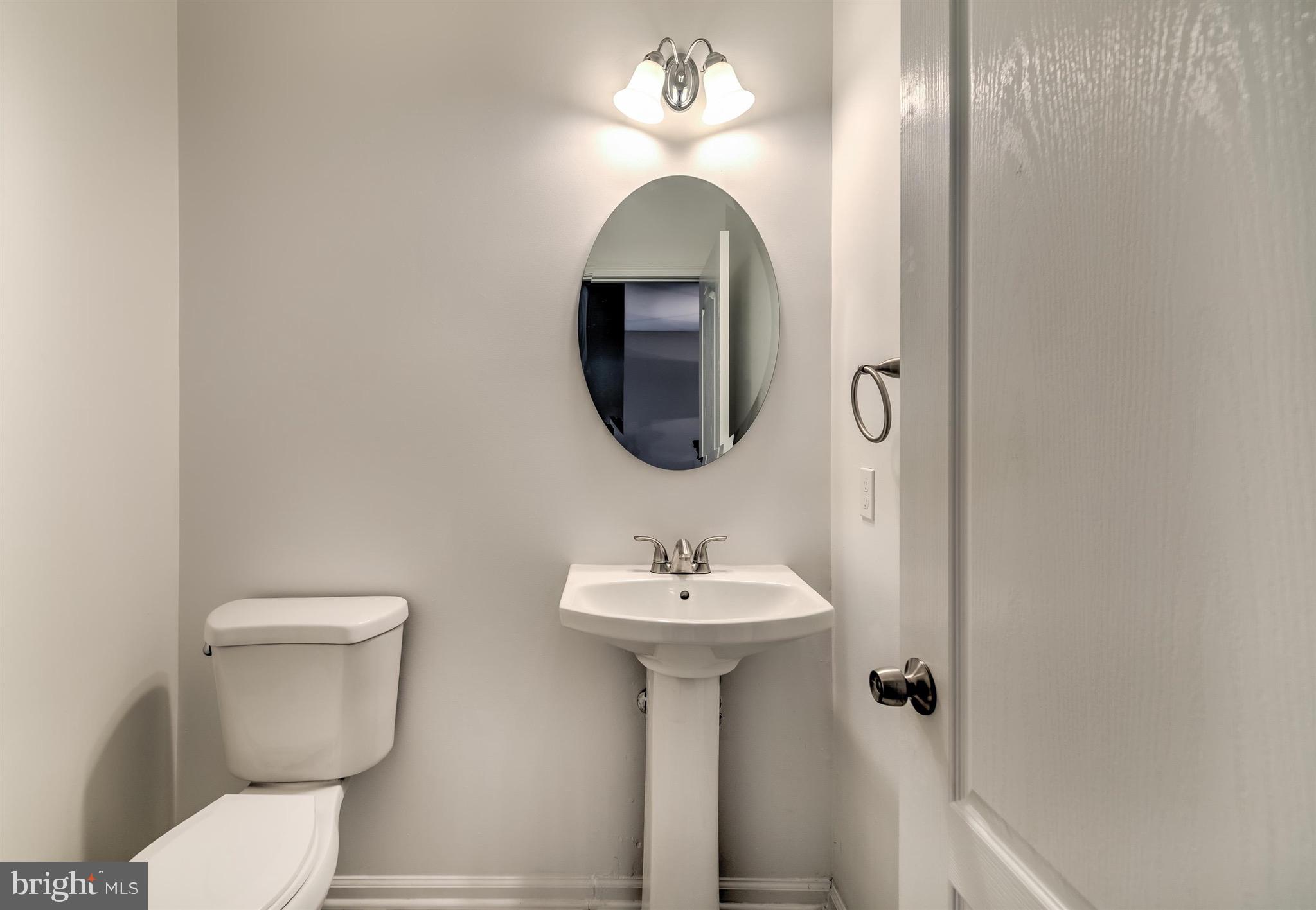 206 Hawthorne Way Delran, NJ 08075 - Photo 9 of 21 Gallery Image 9