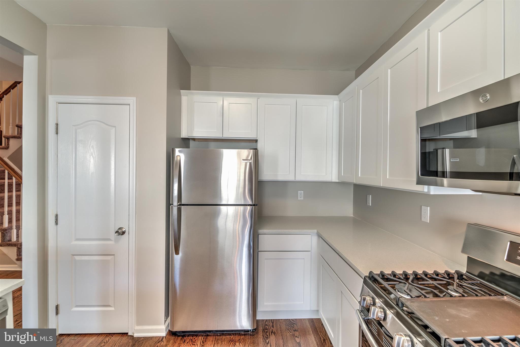 206 Hawthorne Way Delran, NJ 08075 - Photo 10 of 21 Gallery Image 10