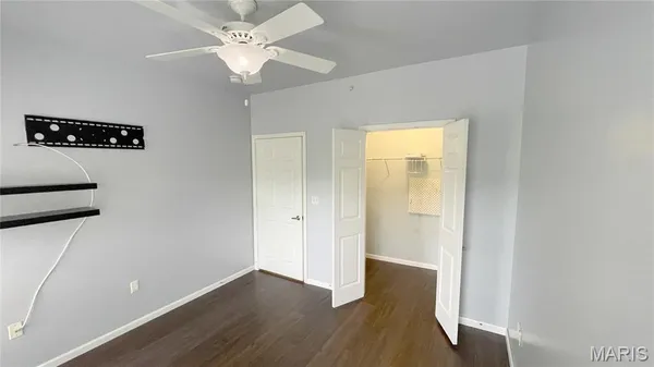 $199,900 | 33 Kassebaum Lane, Unit 306, St. Louis, MO 63129