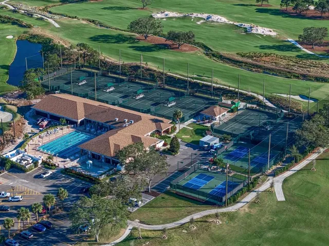 $375,000 | 220 Belleview Boulevard, Unit 410, Belleair, FL 33756