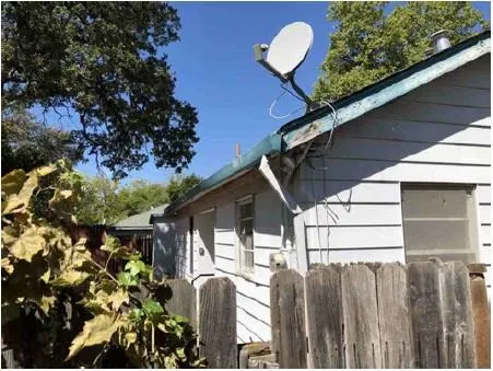 a view of a outdoor space