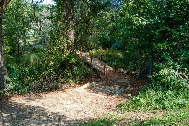 $869,990 | 4095 Sierra Vista Circle, Cumming, GA 30040