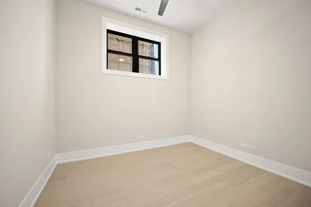 $899,000 | 4353 North Richmond Street, Unit 1N, Chicago, IL 60618