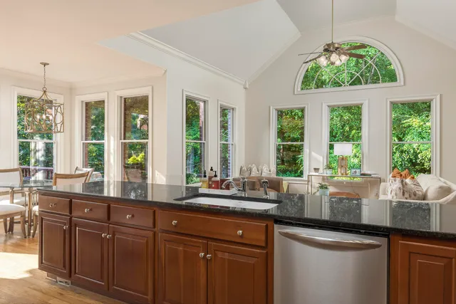 $969,000 | 415 Anatole Lane Northwest, Cleveland, TN 37312