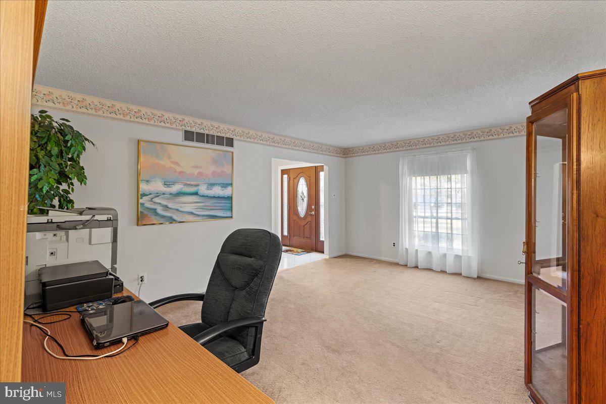 109 Heath Road Medford, NJ 08055 - Photo 14 of 41 Gallery Image 14
