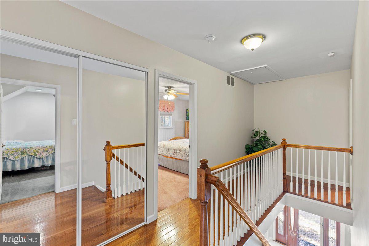 109 Heath Road Medford, NJ 08055 - Photo 17 of 41 Gallery Image 17