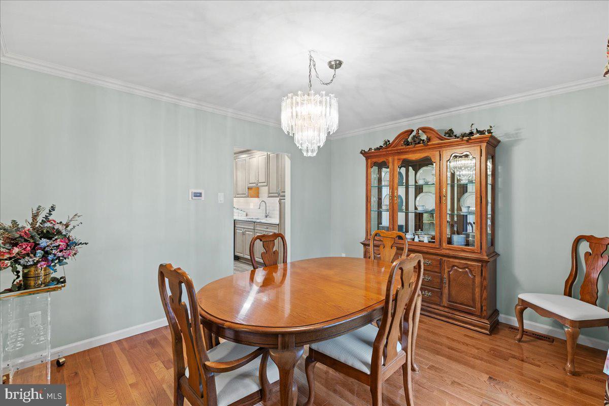 109 Heath Road Medford, NJ 08055 - Photo 6 of 41 Gallery Image 6