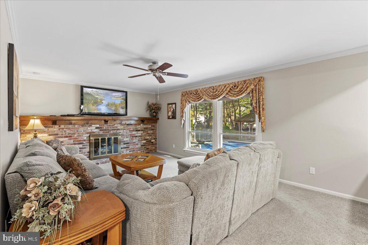 109 Heath Road Medford, NJ 08055 - Photo 8 of 41 Gallery Image 8
