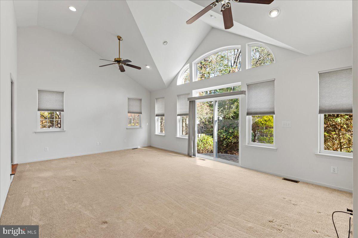 109 Heath Road Medford, NJ 08055 - Photo 10 of 41 Gallery Image 10