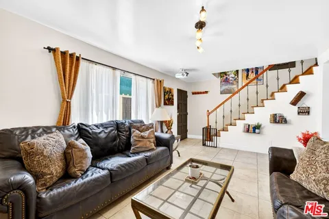 $705,000 | 10817 Whipple Street, Unit 6, Toluca Lake, CA 91602