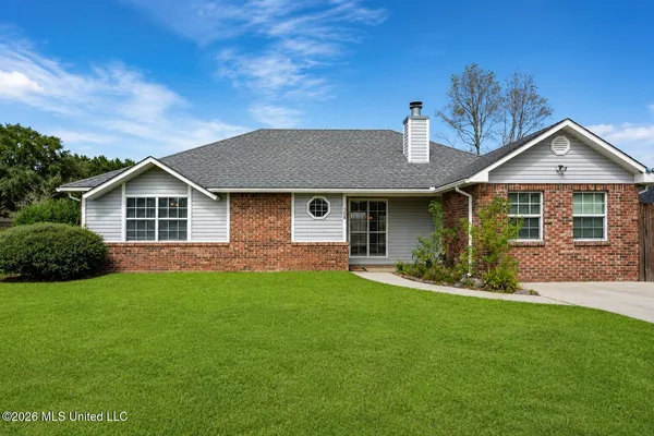 $2,300 | 508 Woodward Drive, Ocean Springs, MS 39564