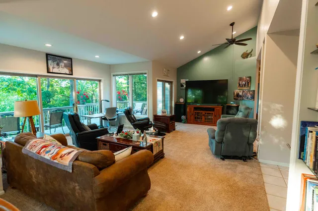 $899,900 | 777 Brooks Road North, Muskegon, MI 49442