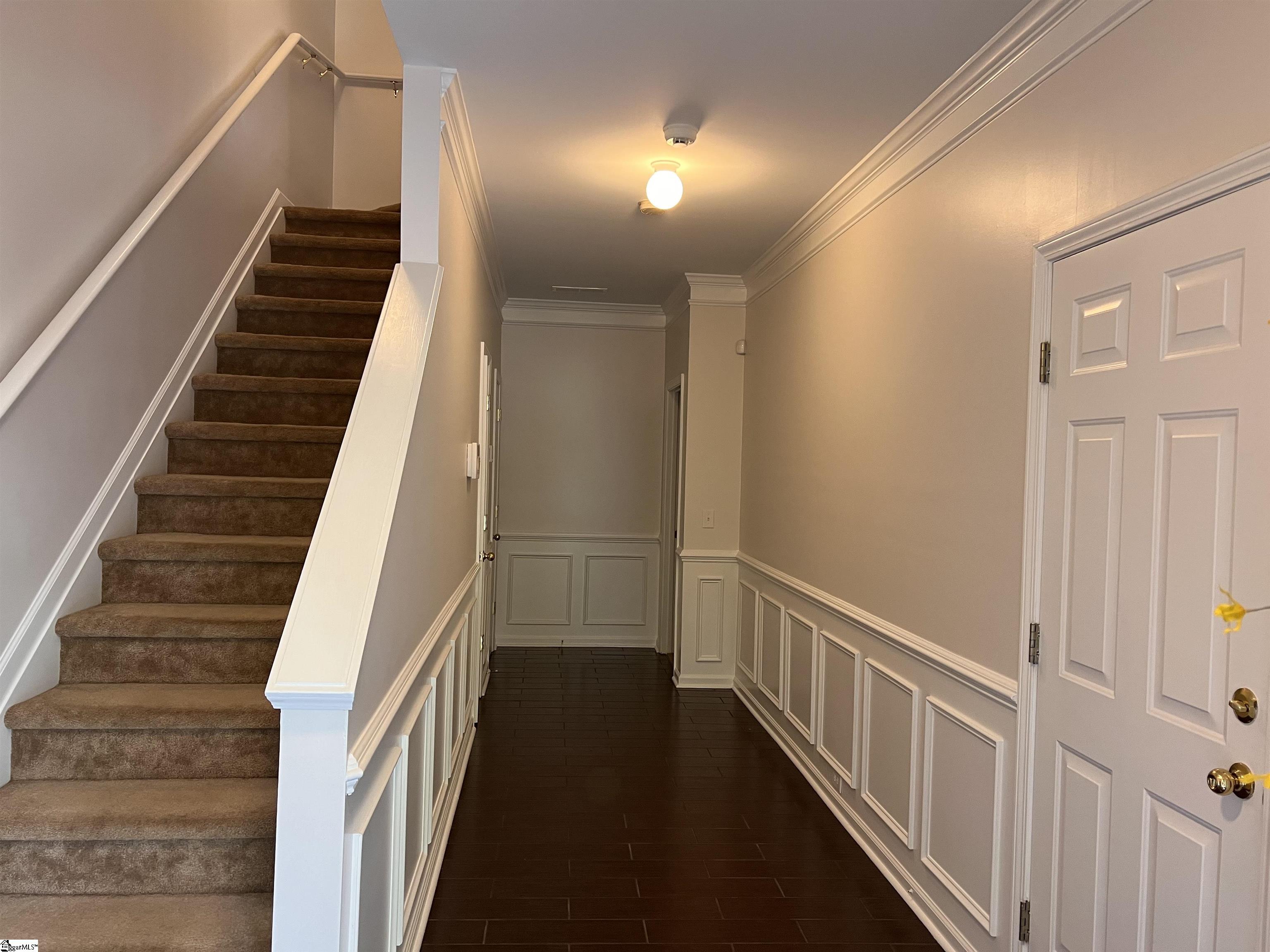 108 Chalet Place Greenville, SC 29607 - Photo 3 of 26