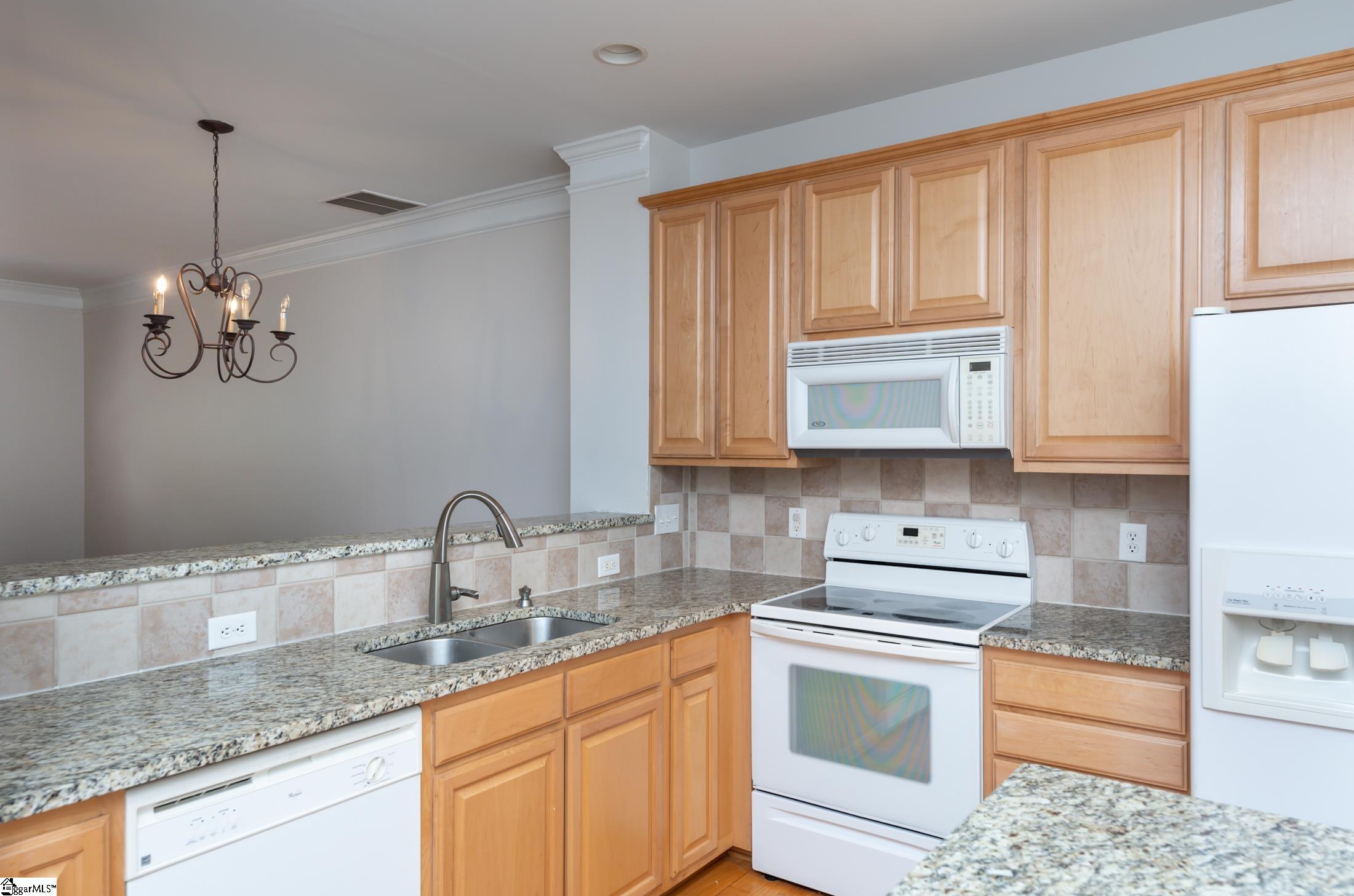 108 Chalet Place Greenville, SC 29607 - Photo 9 of 26