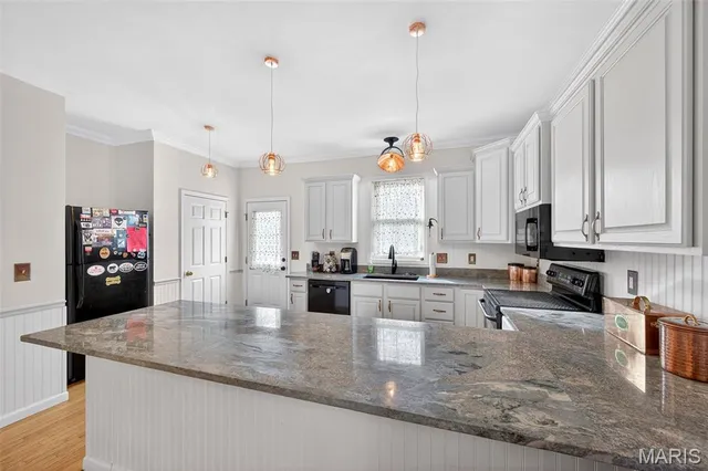 $225,000 | 21 Marie Drive, Unit 1, St. Charles, MO 63301